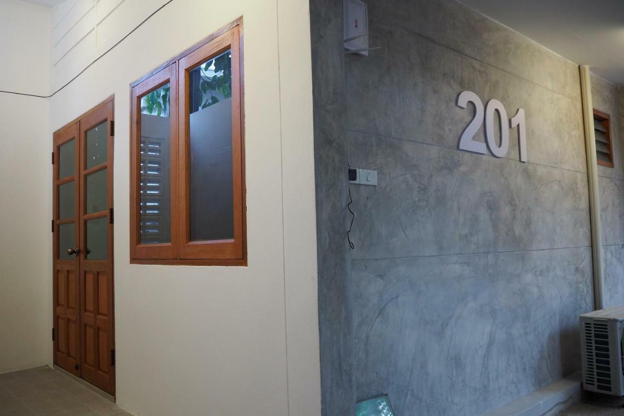 Insight Hostel Chiang Mai Exterior photo